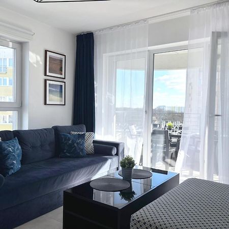 Sun Towers - Apartamenty Bryza - Apartamenty Z Parkingiem ชวีโนวิชแจ ภายนอก รูปภาพ