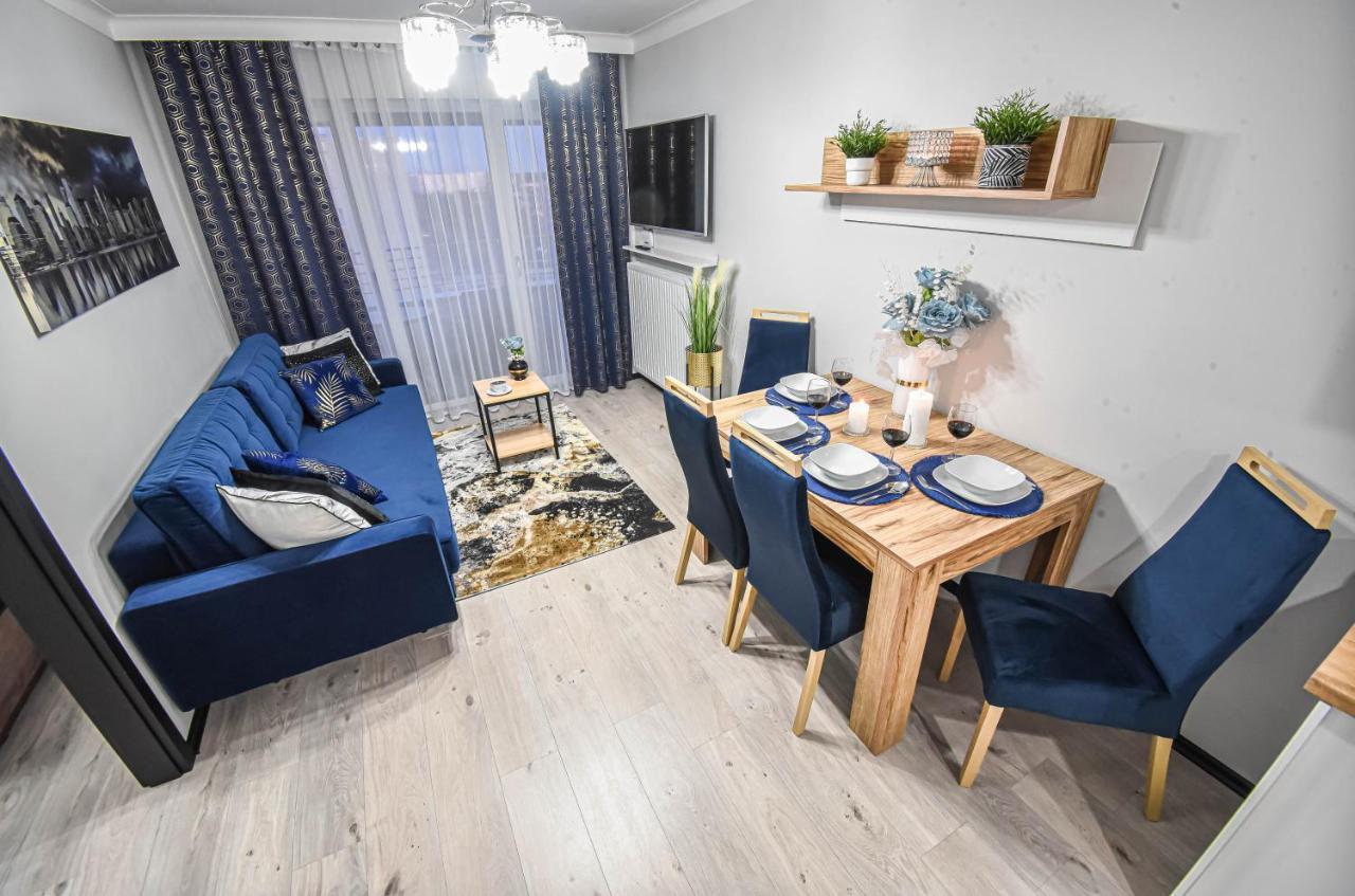 Sun Towers - Apartamenty Bryza - Apartamenty Z Parkingiem ชวีโนวิชแจ ภายนอก รูปภาพ