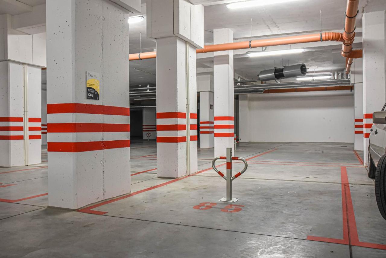 Sun Towers - Apartamenty Bryza - Apartamenty Z Parkingiem ชวีโนวิชแจ ภายนอก รูปภาพ