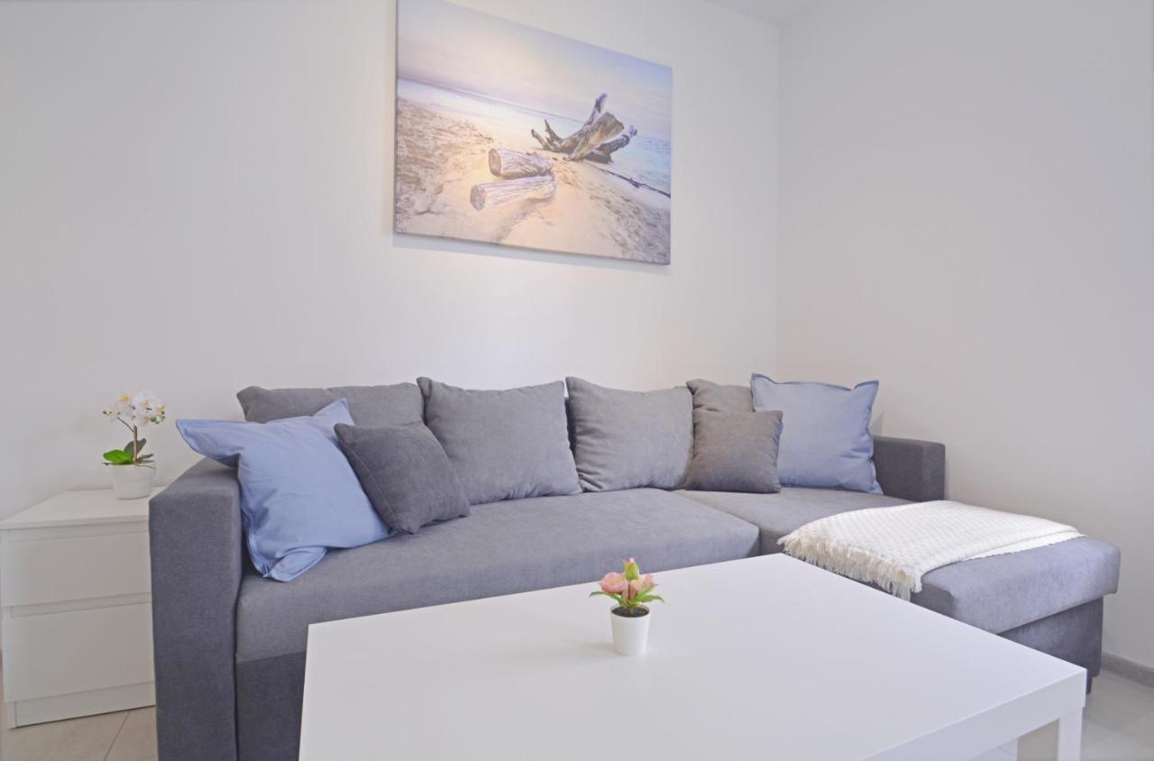Sun Towers - Apartamenty Bryza - Apartamenty Z Parkingiem ชวีโนวิชแจ ภายนอก รูปภาพ