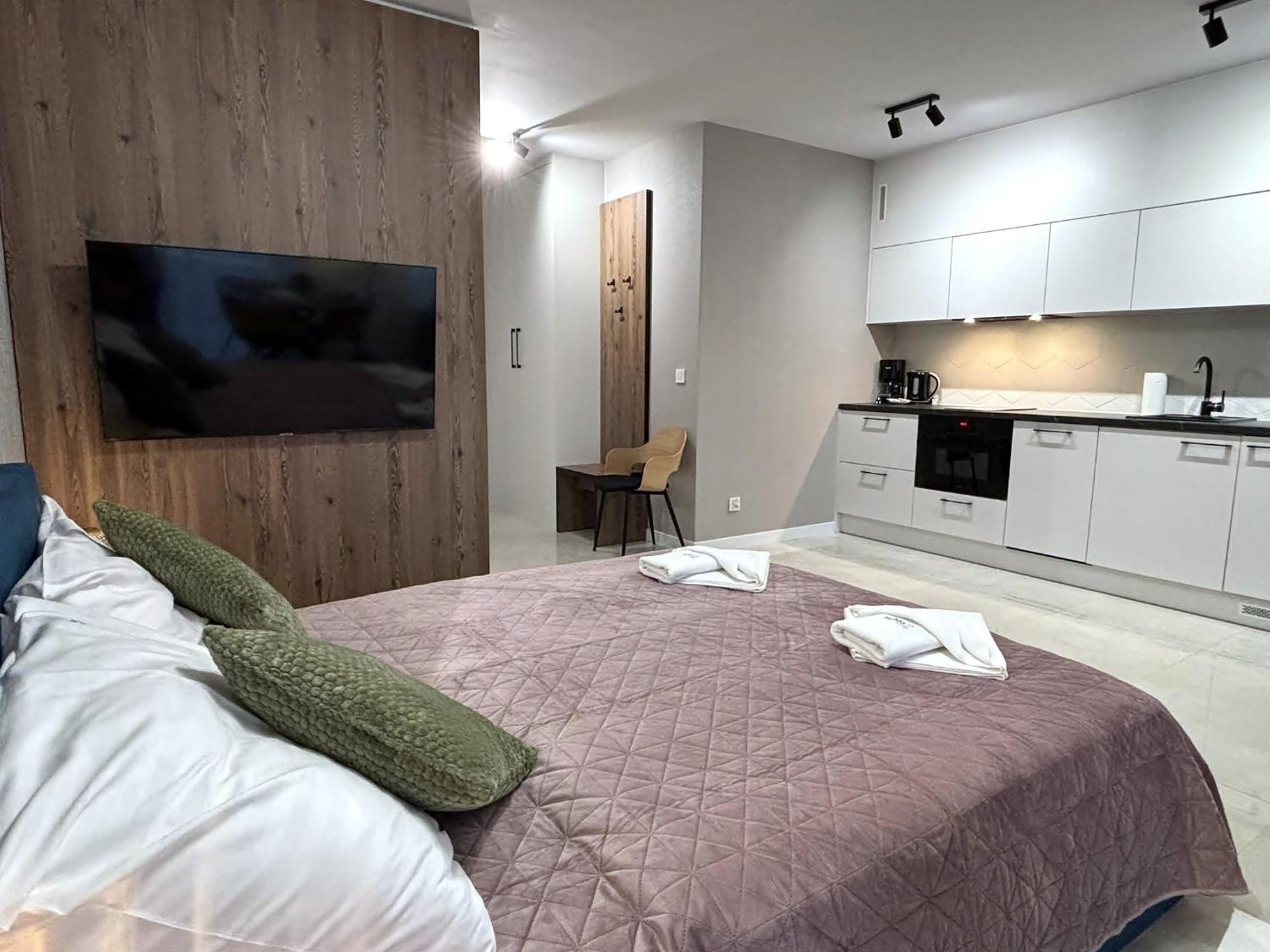Sun Towers - Apartamenty Bryza - Apartamenty Z Parkingiem ชวีโนวิชแจ ภายนอก รูปภาพ