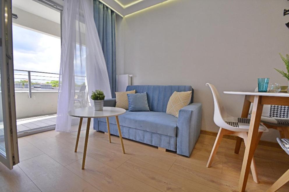 Sun Towers - Apartamenty Bryza - Apartamenty Z Parkingiem ชวีโนวิชแจ ภายนอก รูปภาพ