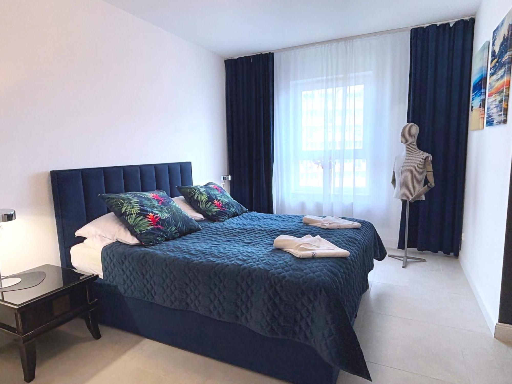 Sun Towers - Apartamenty Bryza - Apartamenty Z Parkingiem ชวีโนวิชแจ ภายนอก รูปภาพ